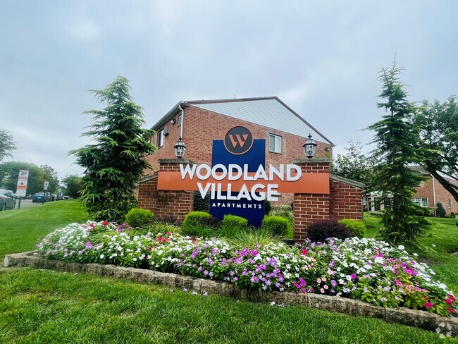 Building Photo - Woodland Village Apartments