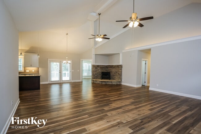 Photo - 3641 Cochran Rd