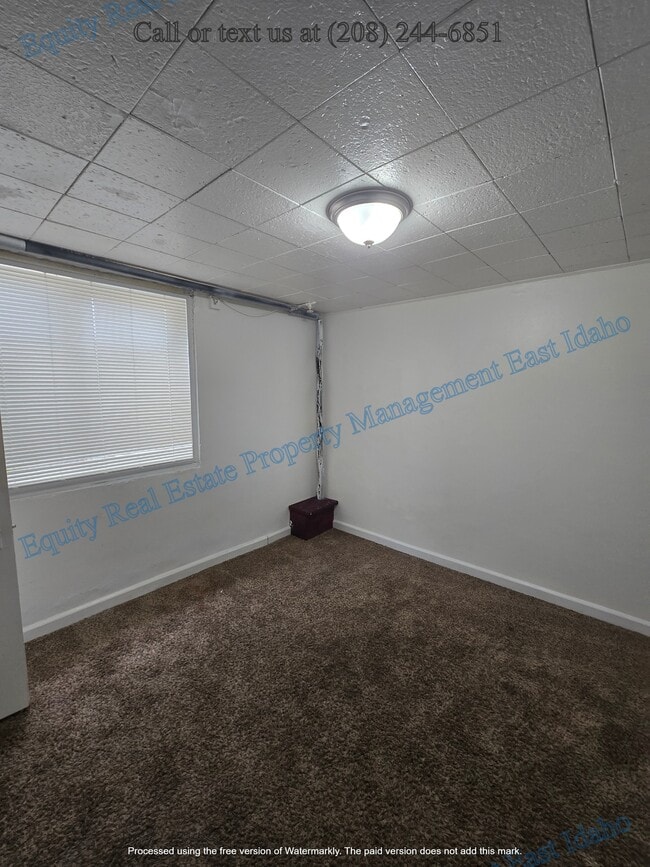 Photo - 555 N 13th Ave