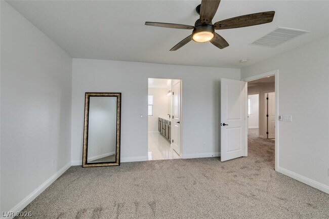 Photo - 6633 Autumn Breeze St