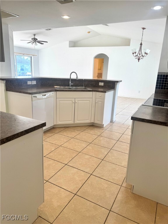 Photo - 9221 Buckingham Rd