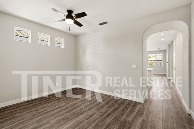 1839 Dawnelle Way