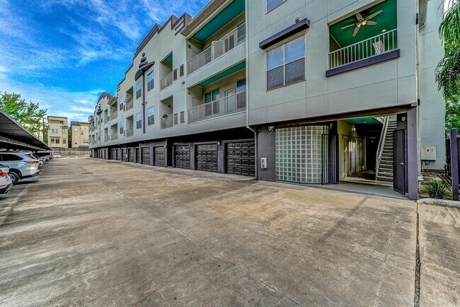 1441 East St Unit 309