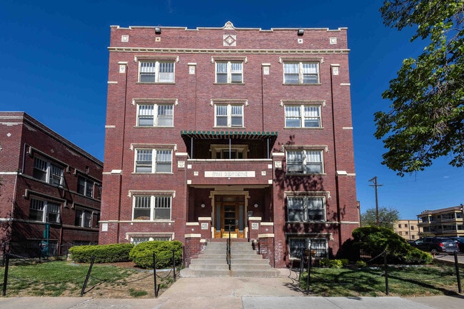Building Photo - The Denver Biltmore Rental