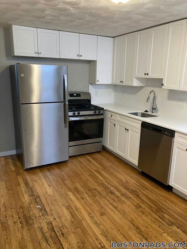 Photo - 7 Medford St Unit 1