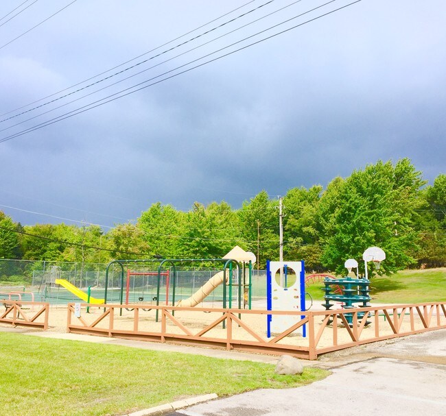 Manor House Apartments For Rent in Parma, OH