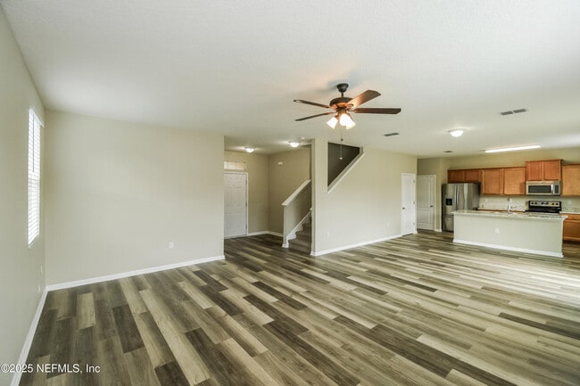 Photo - 3862 Falcon Crest Dr