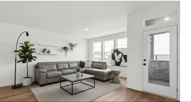 Photo - 2795 Eddystone Wy