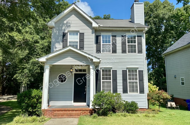 Photo - 203 Ridgecrest Dr