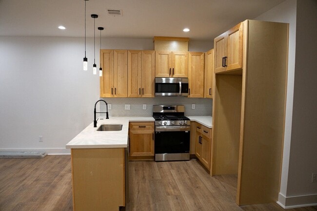 Photo - 8805 Parkway Dr