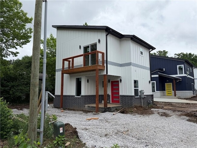 Building Photo - 2091 W Ora Dr