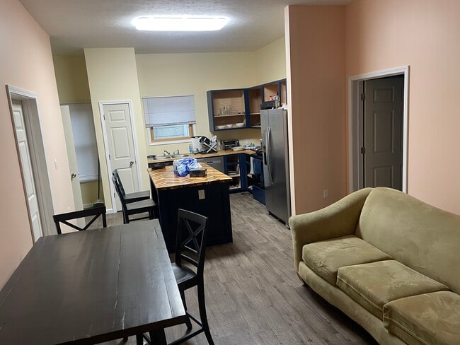 Photo - 1909 Greenbush St Unidad 1909