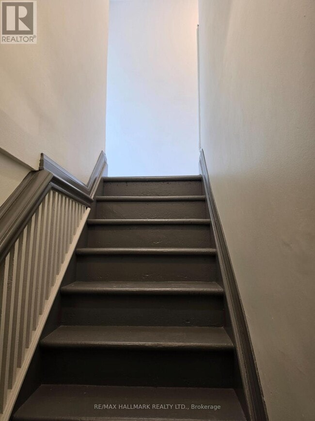 Photo - 797 Ossington Ave