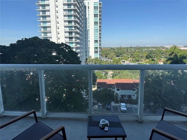 Photo - 1861 NW S River Dr Unit 902