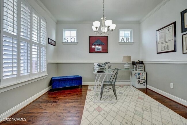 Photo - 122 Hampton Dr