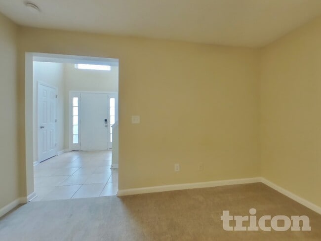 Photo - 3853 Sunview Dr NW