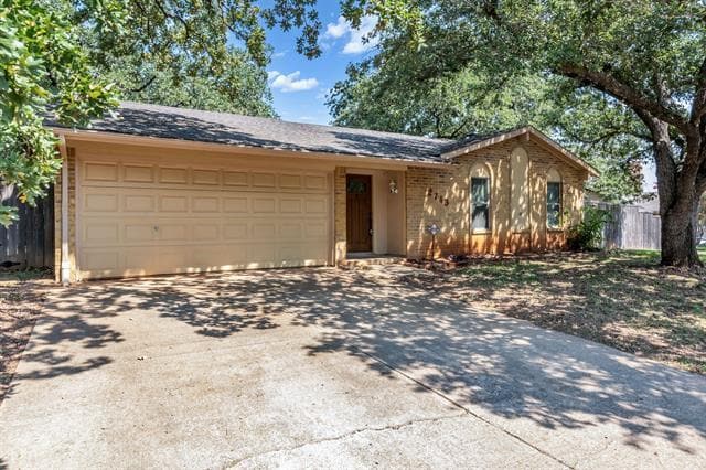 Building Photo - 2713 Scenic Hills Dr Rental