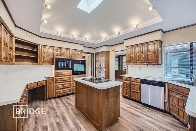 Photo - 3005 Saddlehead Dr