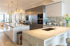 Building Photo - 7391 Island Estates Dr