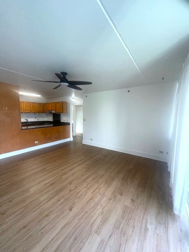 Photo - Upgraded 2 Bedroom / 1 Bath at the Iolani Regent Unit 403