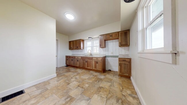 Photo - Country home in Willard!