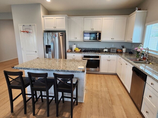 Photo - Upgraded Level Entry Home with Mountain Views!