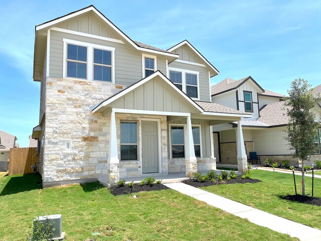 Photo - Gorgeous 3 bed 2.5 home in Town Lake Park!