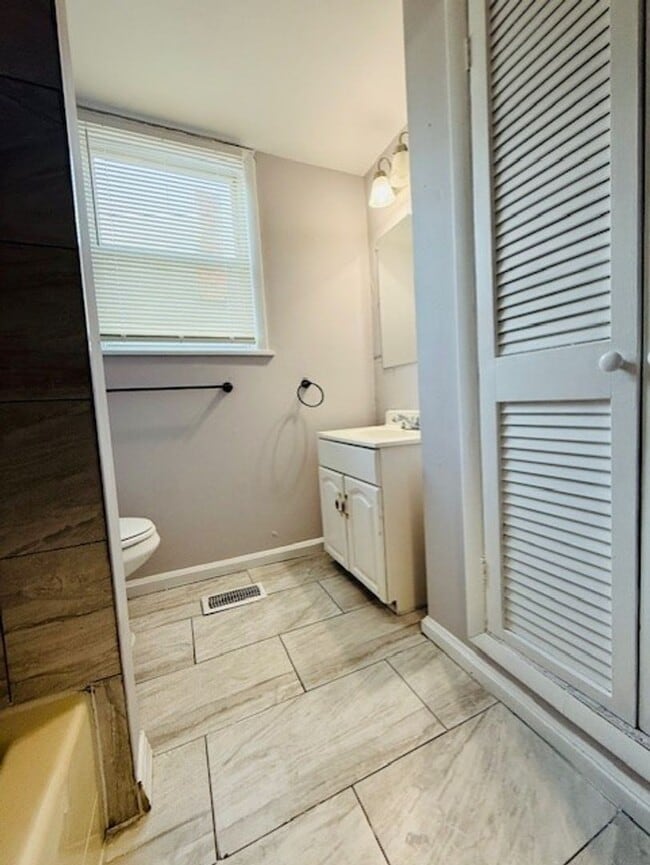 Photo - 2300 Tioga Pkwy Unit 2