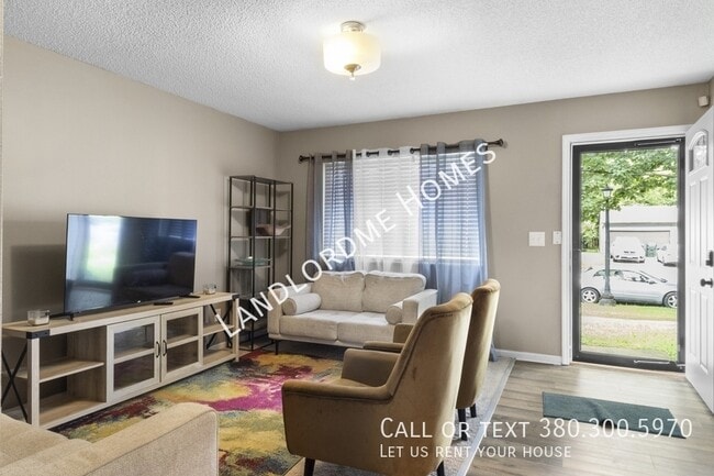 Photo - 1849 Mountain Oak Rd