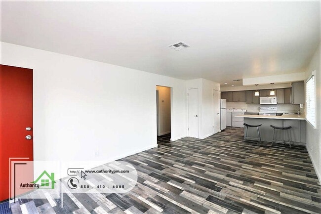 4445 Dogwood Ln Unit A