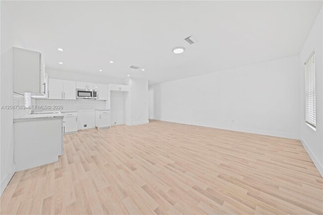 1020 NW 29th Terrace Unit 1