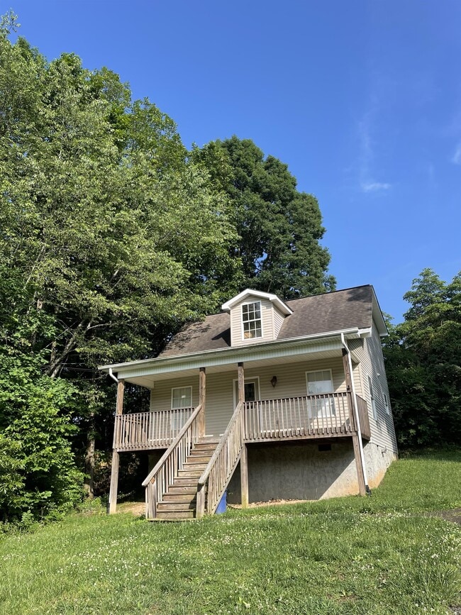 Photo - 1906 Highland Rd Casa