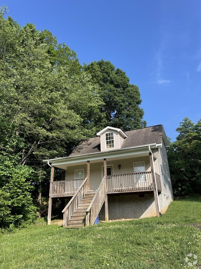 Building Photo - 1906 Highland Rd Rental