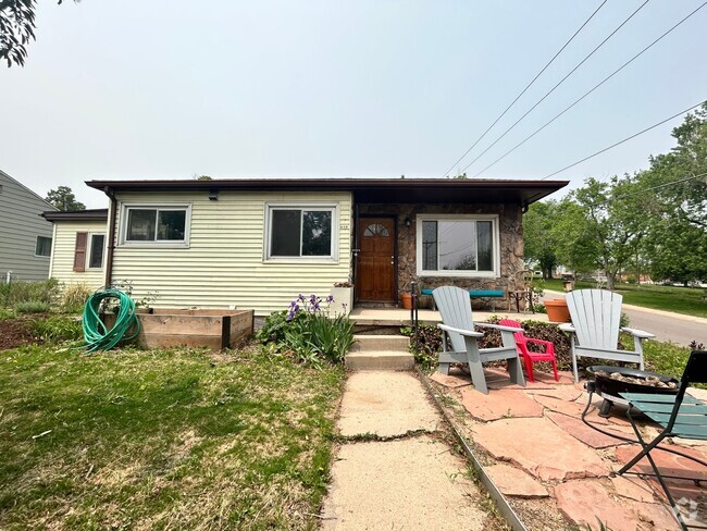 Building Photo - $0 DEPOSIT OPTION. Quaint 2 Bed, 1 Bath Ra... Rental