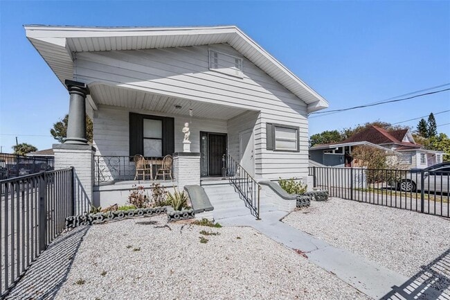 Photo - 2319 W Aileen St