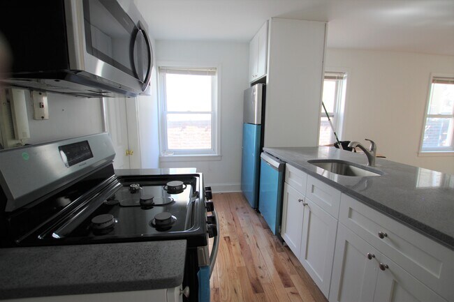 Photo - 2004 Chestnut St Unidad 3R