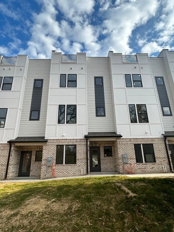Photo - 407 Strong Ave Townhome