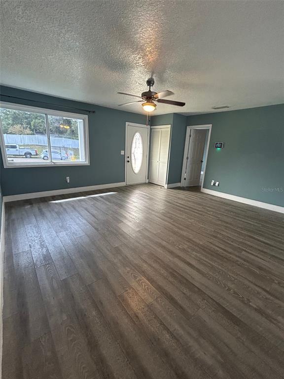 Photo - 512 Providence Blvd Casa