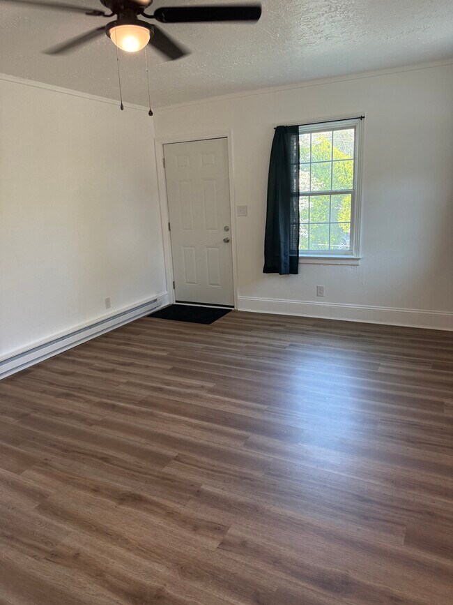 Photo - 1701 Newark Ave