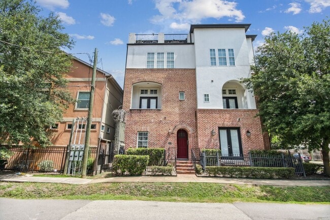 Building Photo - 2607 Cohn St Rental