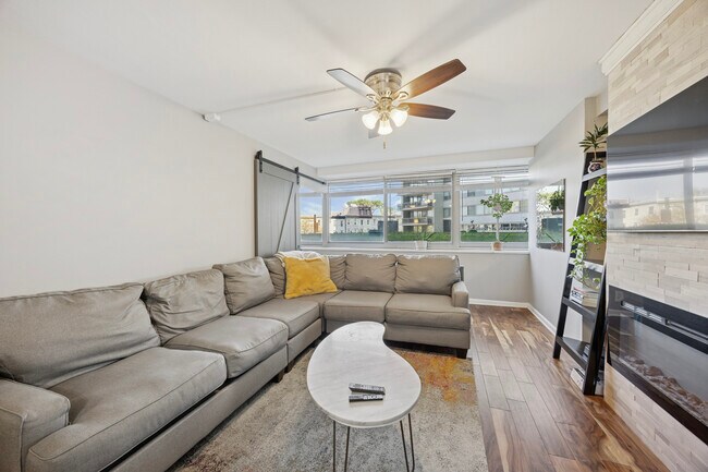 Photo - 2401 Pennsylvania Ave Unit 3A11