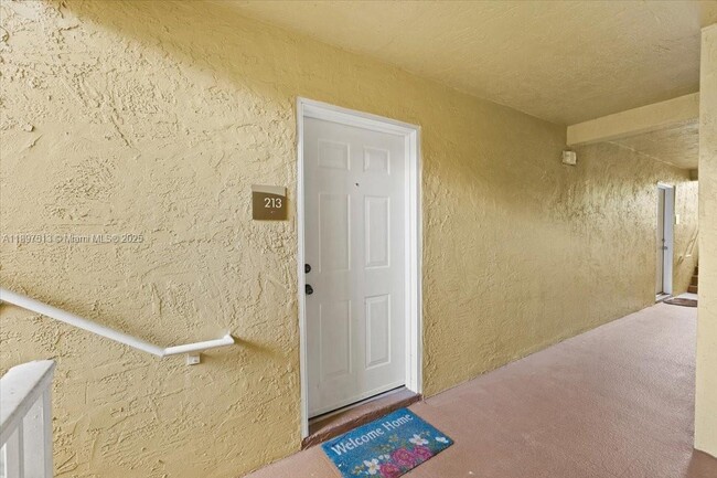Photo - 5520 NW 61st St Unit 213