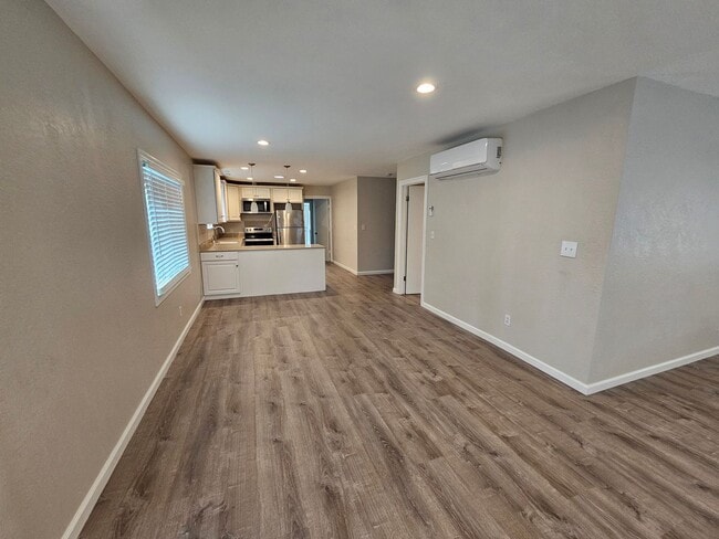 Photo - Cute 2 bed 1 bath home in town