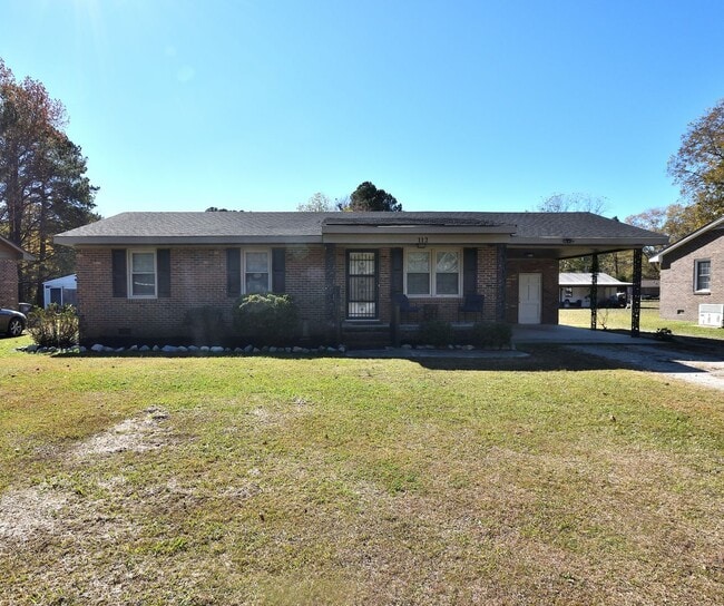 Building Photo - 112 Daniels Ave