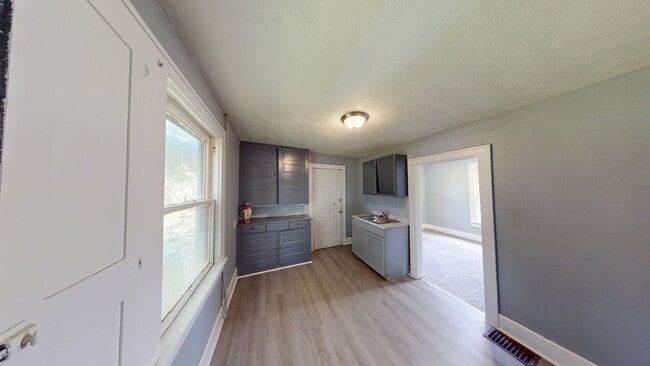 Photo - Coming soon- Close to downtown- 3 bedroom in Mansfield