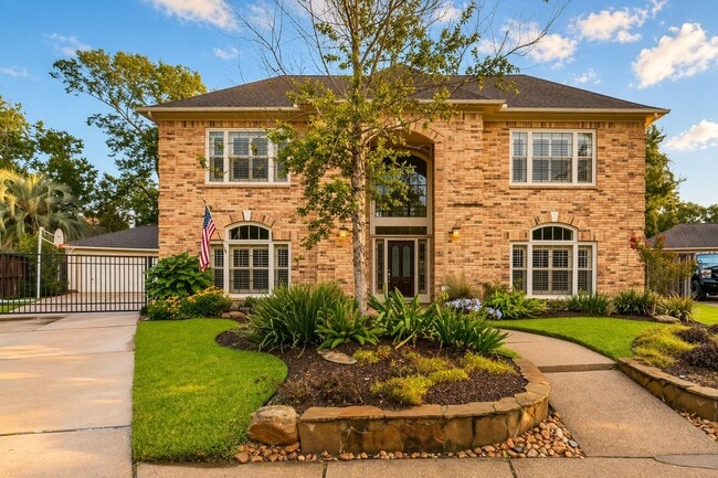 Photo - 2214 Cherrytree Ridge Ln