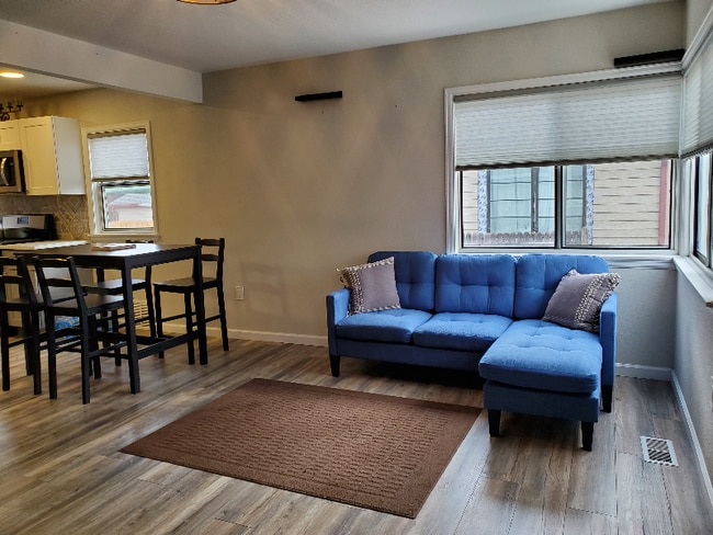 Photo - 664 S Osceola St