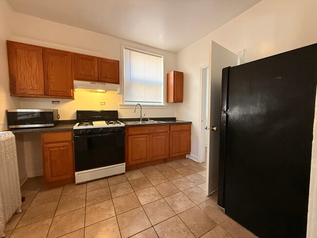 Photo - 6810 S East End Ave Unidad 1N