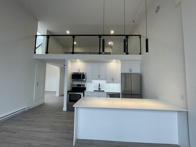 Photo - 57 Canterbury St Unit 402