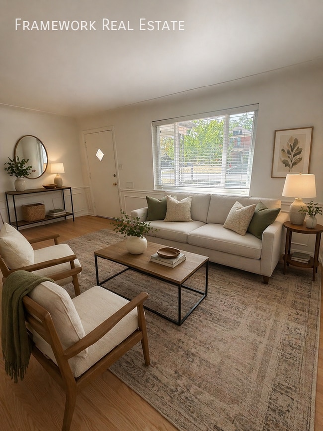 Photo - 2120 Irving St